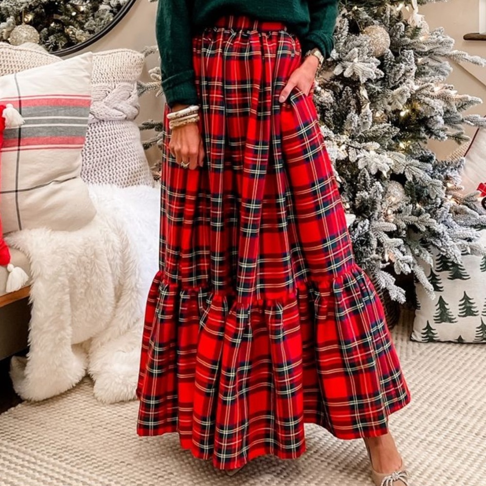 NWT Red Dress Boutique Take Your Time Red Multi Plaid Skirt Size M